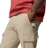Pantalón cargo Columbia Roc Tech para hombre, color beige, con bolsillos laterales y traseros, tecnología de repelencia Omni-Shield y tejido elástico.