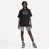 Camiseta Nike Air de algodón pesado, color negro, con diseño holgado, hombros caídos y logo frontal de satén bordado con contorno blanco que incluye el texto "AIR".