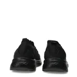 Championes urbanos de tejido knit color negro, con diseño slip-on y cordones decorativos. Presentan suela con tecnología Max Comfort y detalle de marca en la lengüeta.