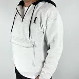 Canguro gris melange con capucha negra, cierre parcial con cremallera, bolsillo tipo canguro con solapa y logo bordado en el pecho.