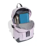 Mochila deportiva Adidas modelo Power VIII, color lavanda con base y detalles en gris oscuro. Presenta el logo de la marca y las tres tiras características en color negro en el frente. Cuenta con correas de ajuste laterales y compartimento principal con cierre.