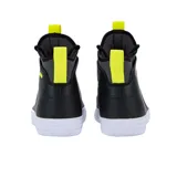 Zapatillas Converse Chuck Taylor All Star Ultra Mid Top unisex, color negro con detalles en gris y amarillo flúor. Confeccionadas en piel sintética y malla, con botín interior de neopreno para un ajuste ceñido. Cuentan con amortiguación OrthoLite y suela con dibujo de diamante.