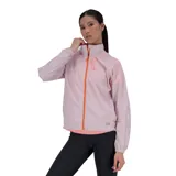 Campera deportiva New Balance color rosa pálido con cierre frontal naranja, logo NB en el pecho y detalles reflectantes.