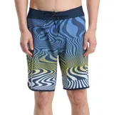 Short de baño Volcom modelo ABG Encounter Scallop Mod 19, con diseño de ondas y líneas abstractas en tonos azules y degradé amarillento, cintura ajustable con cordón y corte regular.