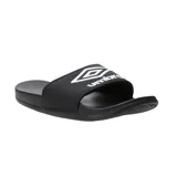 Ojotas Umbro de diseño ergonómico en color negro, con banda superior ancha que presenta el logo de la marca estampado en blanco.