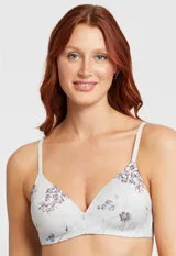 Soutien de lycra color piel, sin aro y con copa formada.