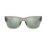 Lentes de sol Ray-Ban con montura cuadrada color gris translúcido y lentes espejadas plateadas.