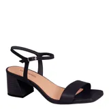 Sandalias de tacón ancho Bottero color negro, con tira delantera ancha, tira ajustable al tobillo con hebilla metálica y plantilla en tono tostado.