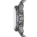 Reloj cronógrafo Armani Exchange modelo Spencer con caja de acero gris de 44mm y brazalete de eslabones de acero gris. Esfera azul degradada con subesferas y ventana de fecha. Bisel giratorio azul con marcadores de minutos.