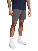 Short deportivo Under Armour modelo UA Tech 7in, color gris, de corte suelto con cintura elástica y bolsillos laterales.
