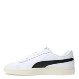 Championes urbanos Puma modelo Smash 3.0 L, color negro con detalles en blanco. Presentan el logo de la marca en el lateral y la lengüeta, con cierre de cordones y suela de goma blanca.