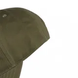Gorra Adidas Everyday Icons Tonal Metal Trefoil de color verde militar, con visera curva y logo metálico del trifolio en el frente.
