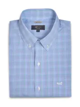 Camisa de manga larga RKF en tonos celestes y verdes con patrón de cuadros, cuello con botones y bolsillo frontal con logo bordado.