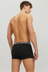 Boxer negro de corte clásico con cintura elástica ancha con logo Jack & Jones en blanco.