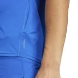 Remera deportiva Adidas Adizero Essentials de manga corta y cuello redondo, color azul vibrante, con logo de las tres barras en blanco en el pecho.