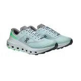 Championes de running On Running modelo Cloudvista 3 M, color celeste claro con detalles en verde brillante y suela con tecnología CloudTec.