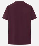 Remera básica de cuello redondo y manga corta, confeccionada en algodón peruano de alta calidad. Presenta un diseño liso y versátil, ideal para uso diario.