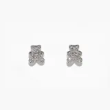 Par de aros plateados con forma de oso de peluche cubiertos de cristales.