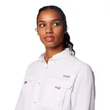 Camisa de manga larga Columbia Womens Bahama II LS, color blanco, con bolsillos frontales con solapa, presillas utilitarias y protección solar Omni-Shade.