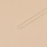 Cadena de eslabones tipo forcé fabricada en plata 925, con diseño clásico y acabado brillante.