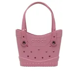 Bolso tote Crocs de material sintético rosado, con perforaciones para personalizar con Jibbitz, doble asa superior y logo en relieve.