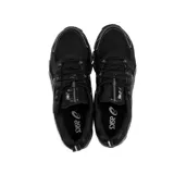 Championes de running Asics Gel-Quantum 180, color negro con detalles en gris. Presentan tecnología de amortiguación GEL en la entresuela, diseño de malla transpirable y refuerzos sintéticos en la estructura.