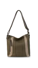 Cartera bandolera color marrón con detalles en gamuza. Tiene correa regulable, cierre metálico frontal y trasero, y división interna.