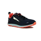 Championes de entrenamiento Altra Solstice XT para mujer, color azul marino con interior coral, suela celeste y coral, y detalles del logo en tono claro.