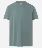 Remera basica masculina Marfinno de corte comfort, confeccionada en algodon peruano de color azul marino, con cuello redondo y mangas cortas de diseño liso.