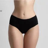 Bombacha clásica color beige de algodón.