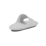 Chanclas Diadora modelo Sulu, color blanco con el logo de la marca en negro sobre la tira superior.