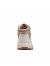 Bota de senderismo Columbia modelo Newton Wander Ltr, color rosa viejo con detalles en beige. Presenta diseño impermeable con herrajes metálicos, sistema de amortiguación TechLite y suela de goma con tracción Omni-Grip.