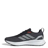 Championes de running Adidas modelo Runfalcon 5 TR, color negro con detalles en gris y naranja. Presentan mediasuela Cloudfoam para amortiguación, suela Adiwear para tracción en superficies mixtas y exterior de malla técnica transpirable con refuerzos estructurales.