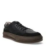 Championes urbanos Democrata modelo Wide, color marrón tabaco, confeccionados en cuero con detalles perforados en los laterales y suela de goma al tono.