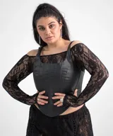 Corset negro con textura símil cuero, breteles anchos y corte ajustado.