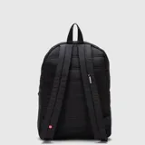 Mochila de diseño acolchado con acabado mate, compartimento principal con cierre, bolsillo frontal con cierre y correas acolchadas ajustables. Incluye compartimento interno para laptop de hasta 15 pulgadas y logo de la marca en la parte inferior.