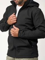 Campera azul marino de neopreno con capucha desmontable, bolsillo interno, puño ajustable y lateral elastizado.