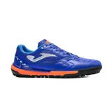 Championes de fútbol 5 Joma modelo Liga 2604, color azul con detalles en naranja y logo plateado. Confeccionados con una combinación de piel sintética y malla transpirable, cuentan con refuerzo en la puntera, entresuela de Phylon para amortiguación y suela de goma de alta resistencia.