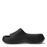 Chanclas tipo slide de plataforma, confeccionadas en goma, con diseño de ondas en los laterales y punta abierta.