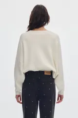 Sweater oversize de punto blanco con diseño jacquard de la inscripción Pastiche en color negro en el frente, de mangas largas y cuello redondo.