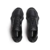Championes negros de senderismo Merrell Speed Arc Matis para hombre. Capellada de malla transpirable y TPU, cordones 60% reciclados, cuello acolchado, contrafuerte de TPU moldeado, forro de malla transpirable 100 % reciclada, plantilla de espuma EVA extraíble, entresuela de espuma FloatPro™ y suela de goma Vibram MegaGrip.