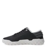 Championes urbanos Caterpillar modelo Hex +, color negro con suela blanca de diseño hexagonal. Presentan el logo de la marca en el lateral y en la lengüeta, con cierre de cordones.