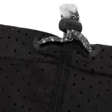 Cuello Nike Wrap Trail negro con logo Nike Trail estampado en blanco.