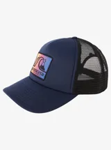 Gorro trucker Quiksilver modelo Sea Satchel, color azul marino con red trasera negra y parche frontal estampado con logo y degradado multicolor.