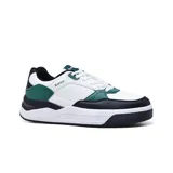 Championes Hi-Tec Apolo color negro con detalles en gris y suela blanca.