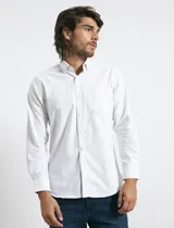 Camisa de manga larga con cuello button-down, bolsillo frontal y botones nacarados. Presenta un diseño de rayas verticales finas en tonos claros.