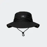 Gorro tipo bucket hat de ala ancha O'Neill modelo Wetlands, color negro, con cordón ajustable bajo la barbilla, broches laterales para levantar los bordes y parche frontal con el logo de la marca.