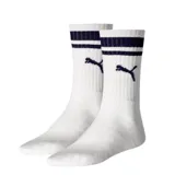 Medias de caña media Puma, color blanco con franjas horizontales oscuras en la parte superior y logo de la marca bordado en el lateral.