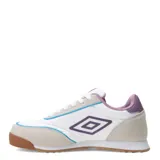 Championes urbanos Umbro modelo Lane Lady, color blanco con detalles en gris, violeta y celeste. Presentan una combinación de materiales sintéticos y gamuza, con suela de goma color caramelo y logo de la marca en el lateral.