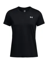 Remera deportiva Under Armour Tech SSC Solid de color negro, de manga corta y cuello redondo, con el logo de la marca estampado en el pecho.